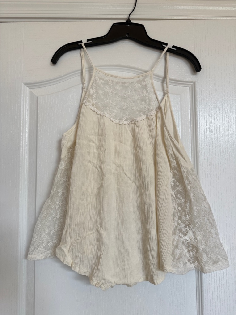 Taylor & Sage Cream Lace-Panel Camisole